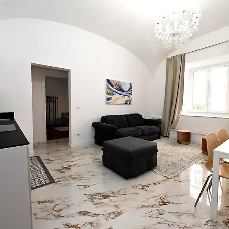 Apartment Vatican Design
